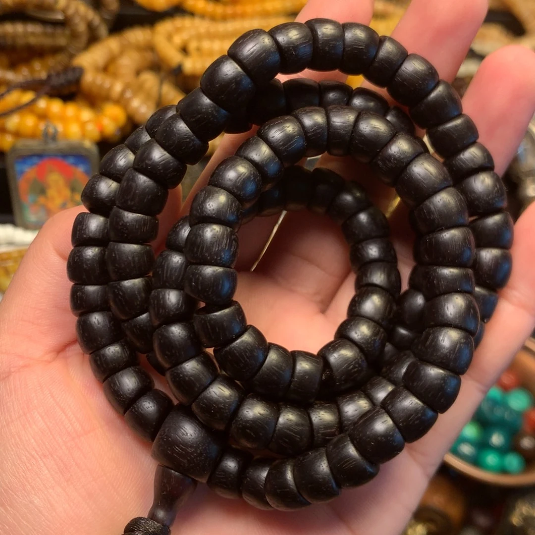 泥塑娘啦擦擦骰子