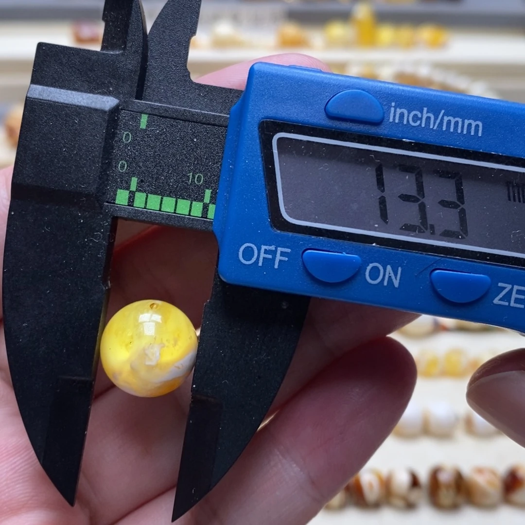 琥珀未镶嵌珠宝奇石微瑕圆珠