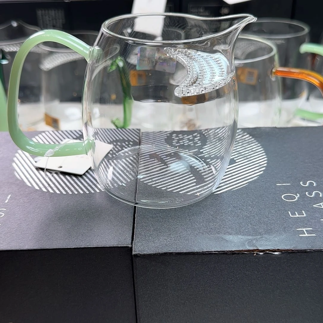 泰然月牙款浅玉色