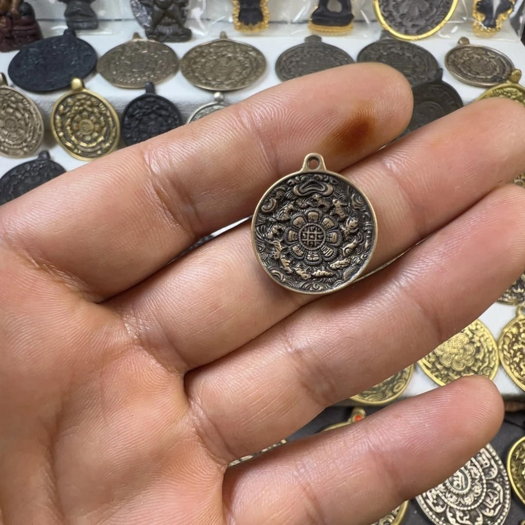 雄***翔藏传九宫八卦文玩家