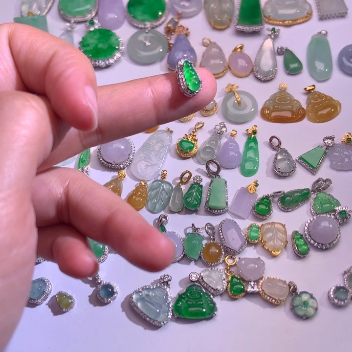 翡翠未镶嵌颈饰111122