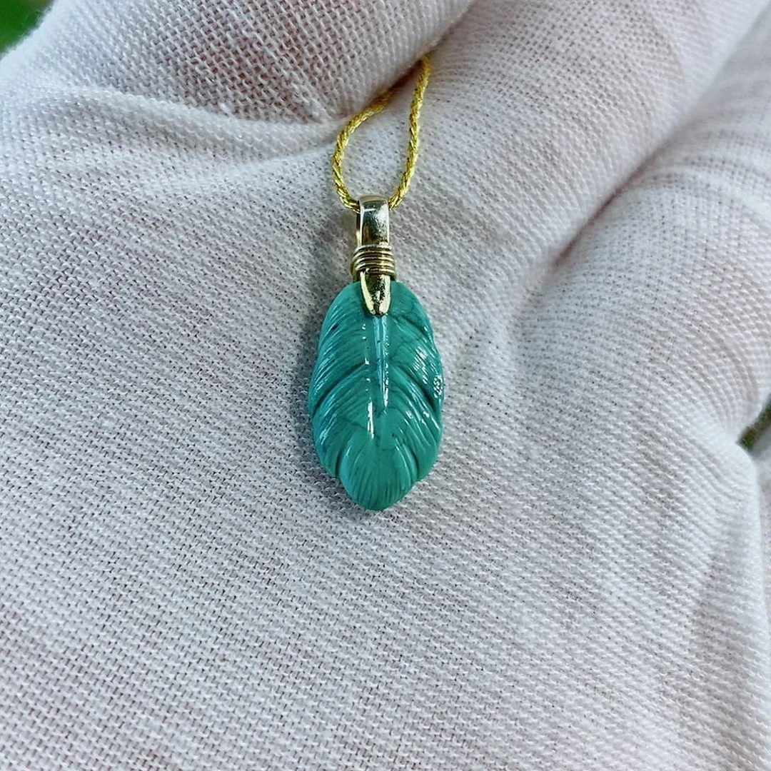 未镶嵌绿松石珠宝奇石