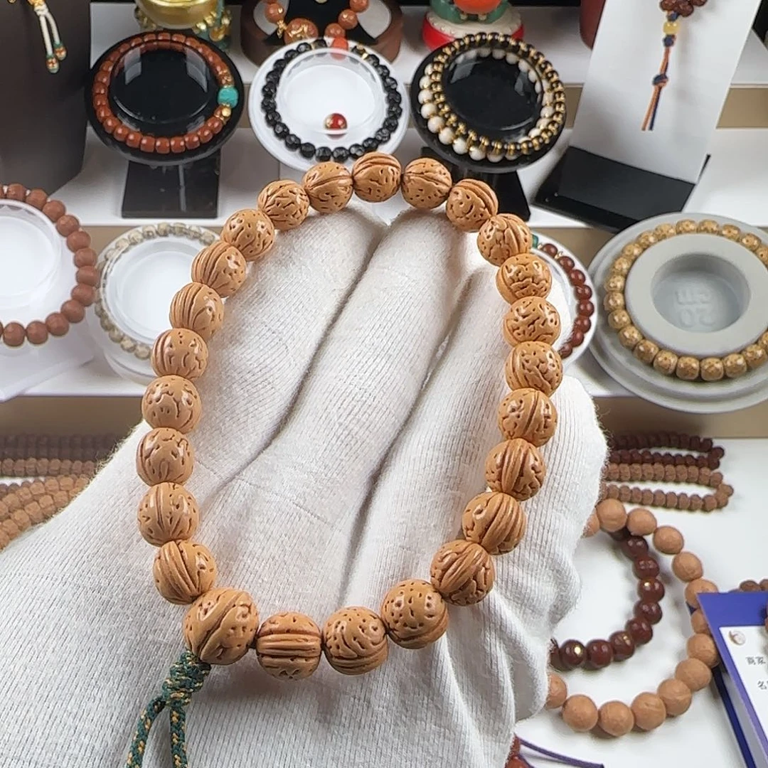 桃核手串盘锦野生小桃核卡10左右