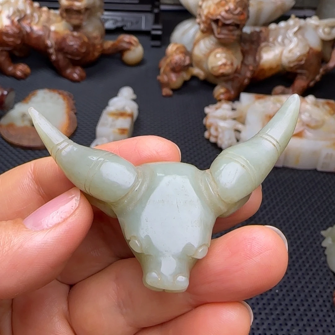 和田玉未镶嵌挂件