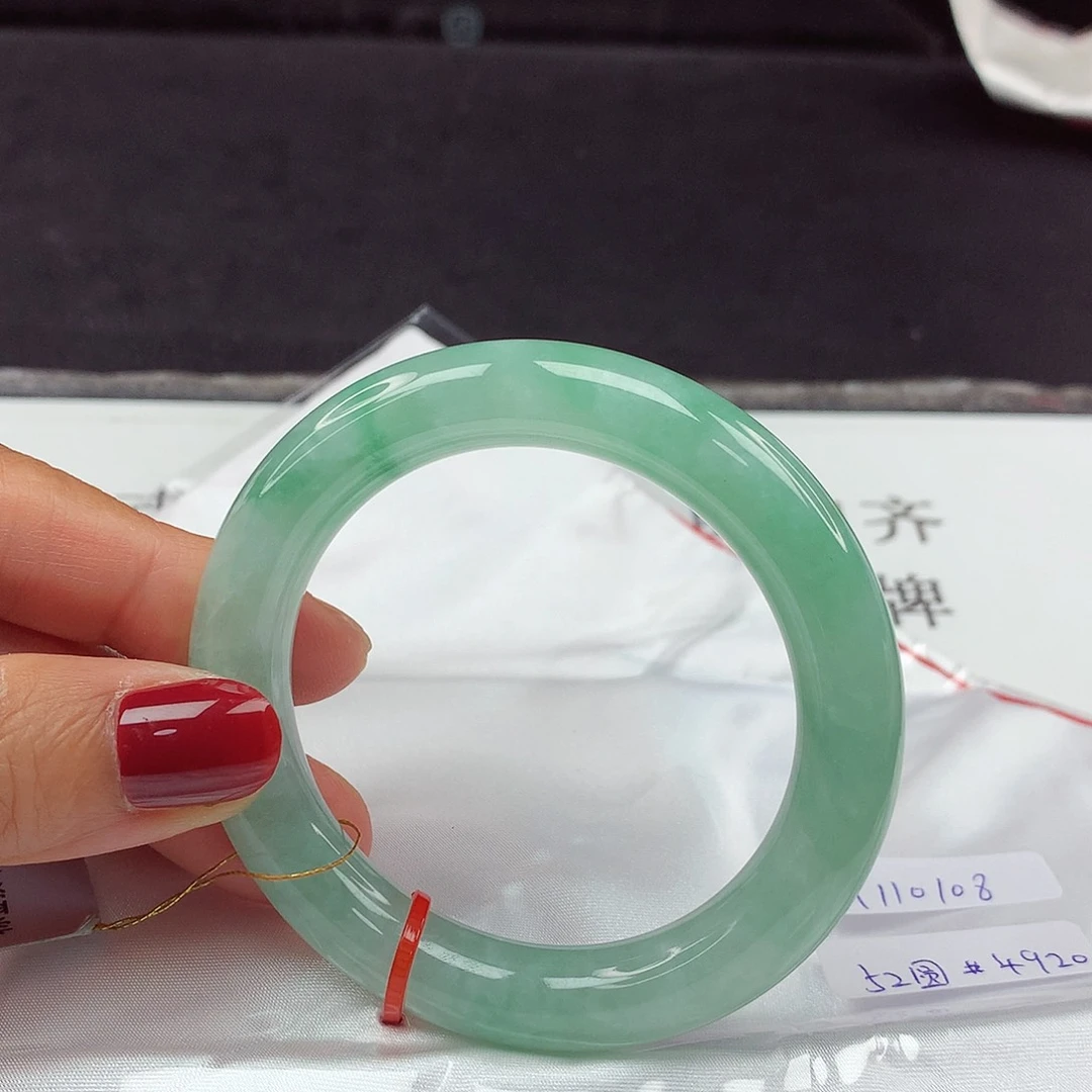 翡翠手镯未镶嵌52圈0108