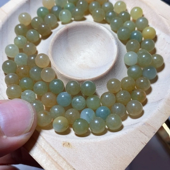 翡翠散珠缅甸发货卡6.5