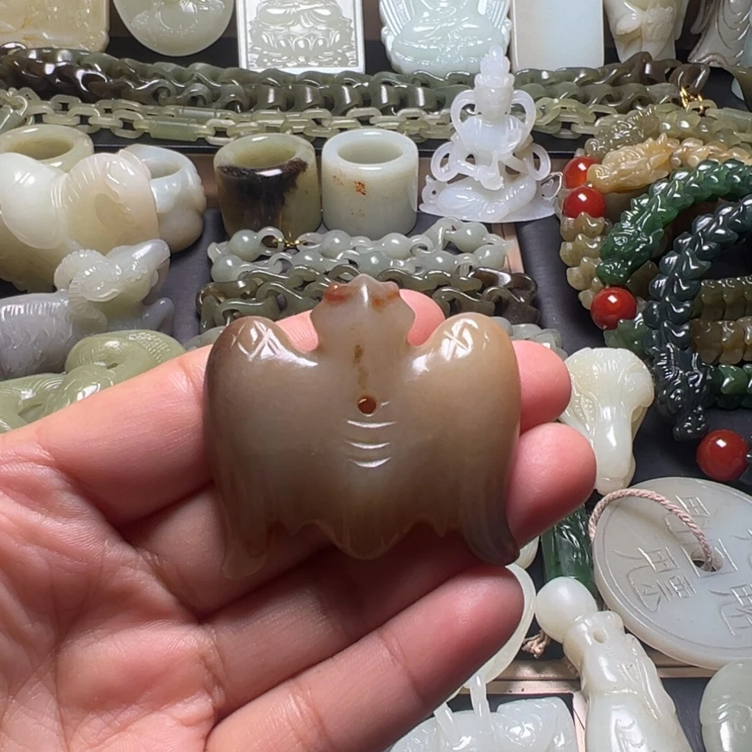 和田玉（糖玉）未镶嵌颈饰