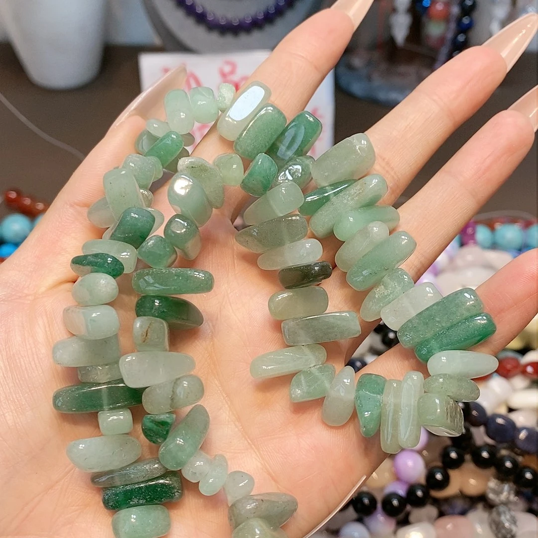 散珠玛瑙/玉髓东陵玉长牙一条