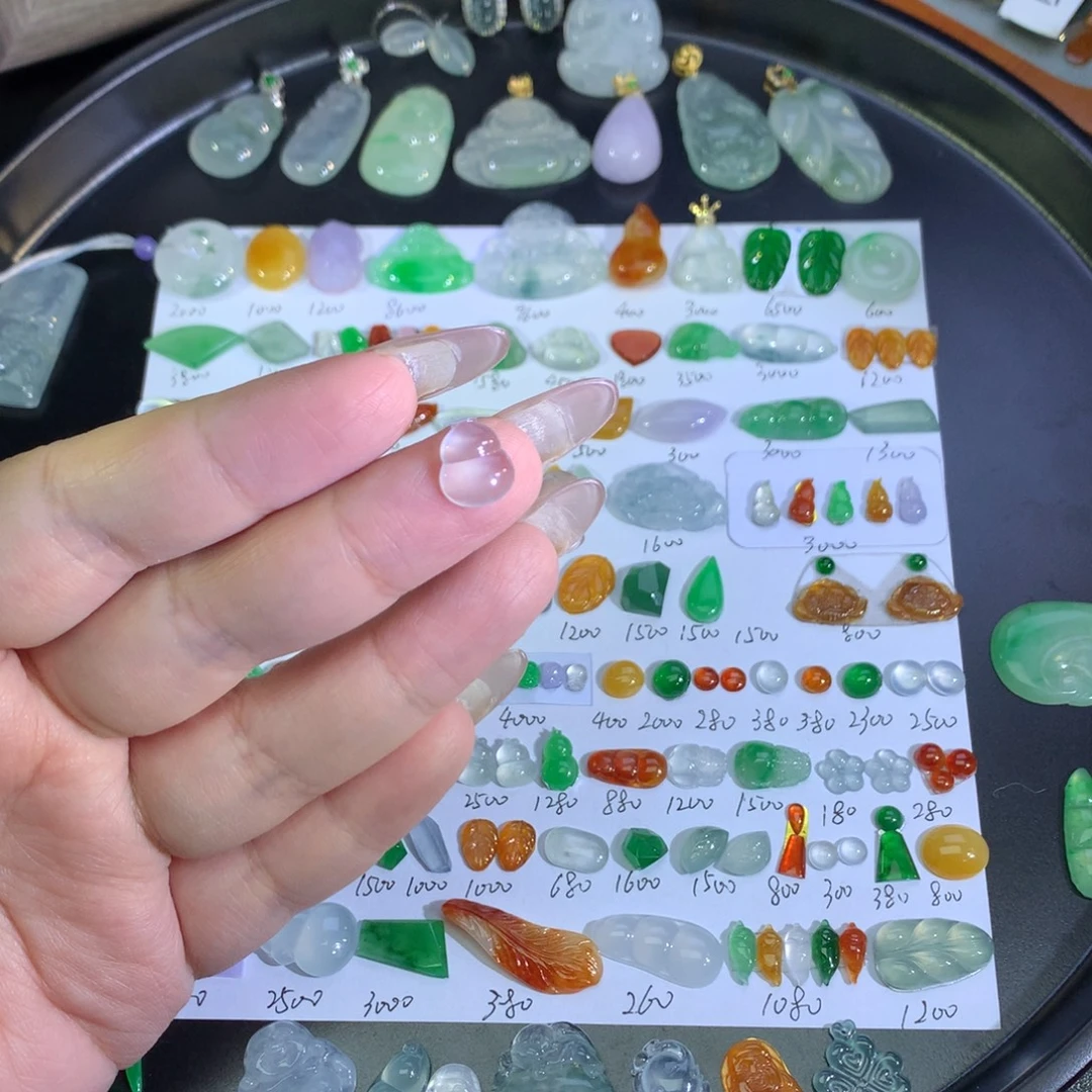 翡翠未镶嵌吊坠(不含链)冰葫芦