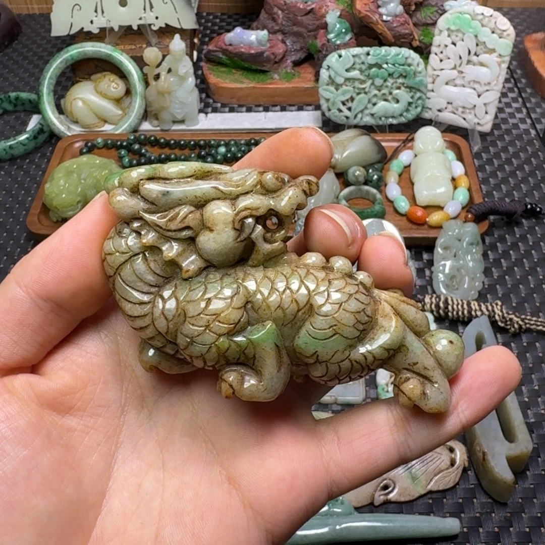 微***可翡翠未镶嵌颈饰翡翠颈饰未镶嵌