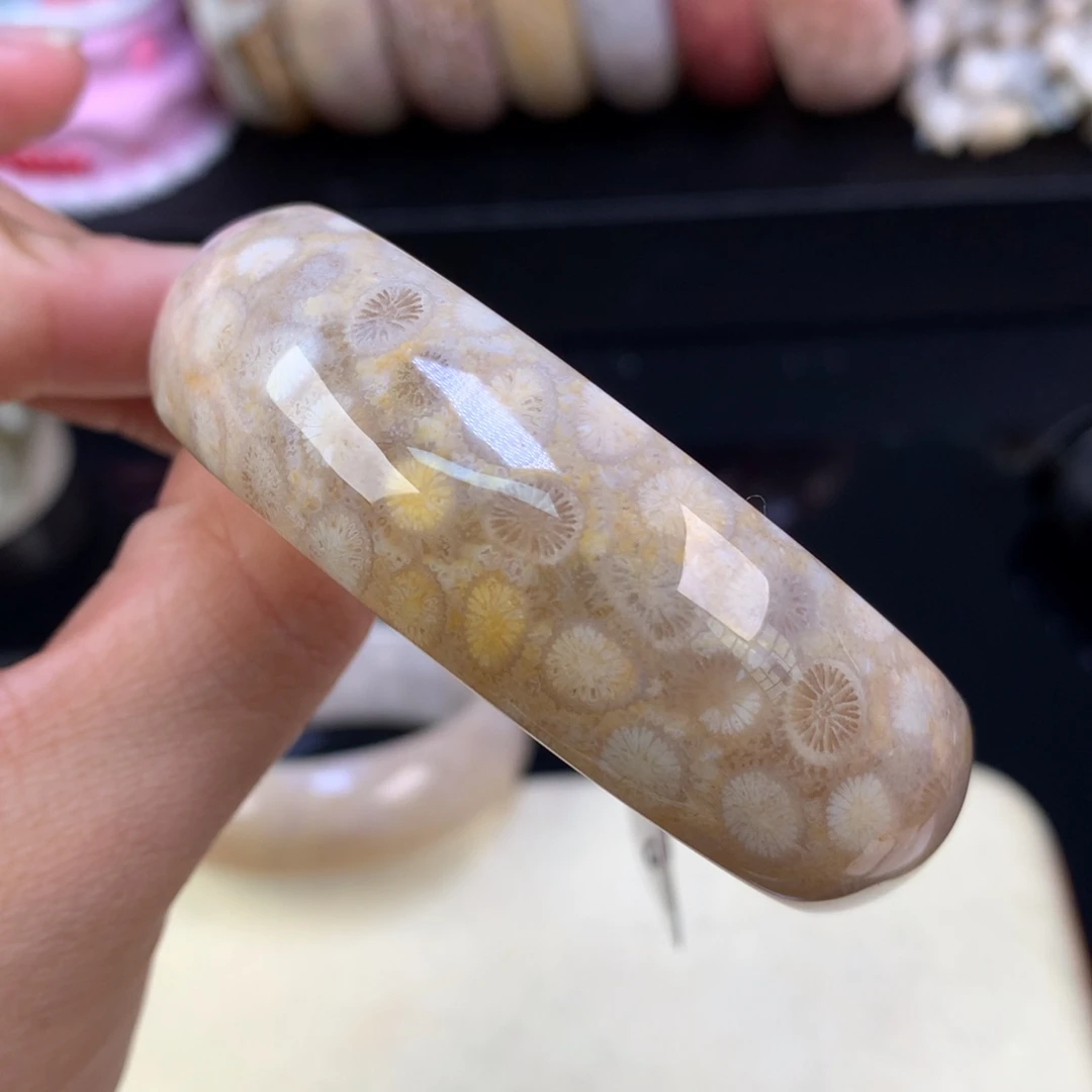 硅化珊瑚（珊瑚玉）未镶嵌吊坠(赠链)五折果冻57.2圈（80号）