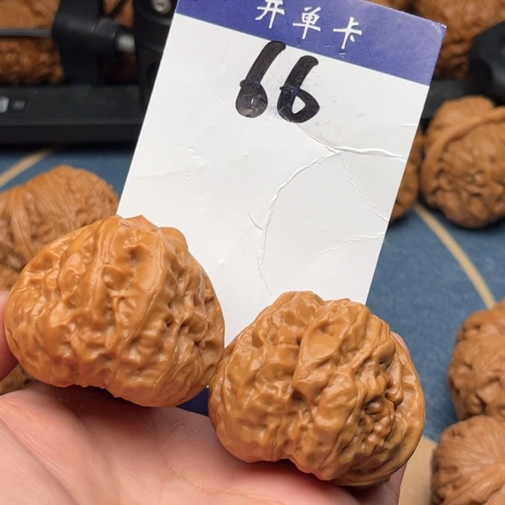 文玩核桃吊坠三角蛙 40精修 66