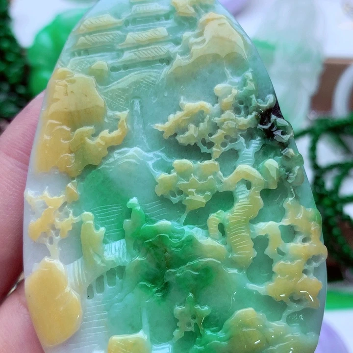 吊坠(不含链)未镶嵌翡翠