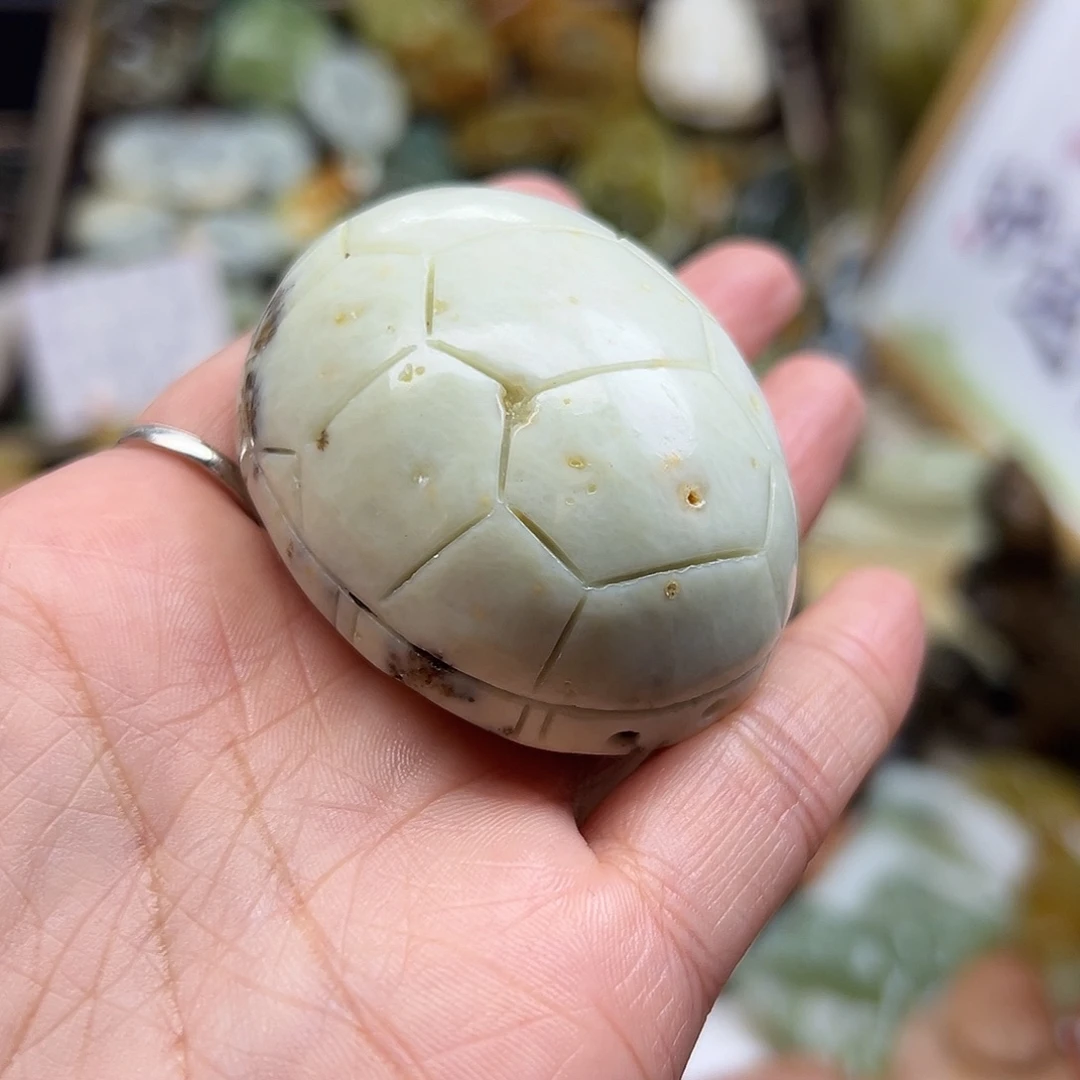 未镶嵌岫玉颈饰辽阳料水草有沙坑富甲手玩