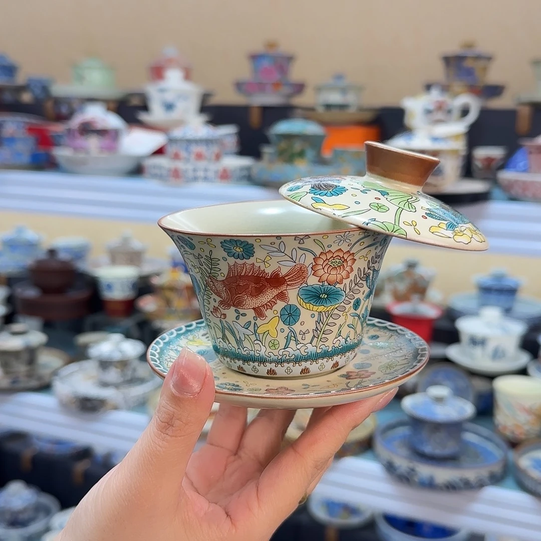 我们都是在等的呢我们也