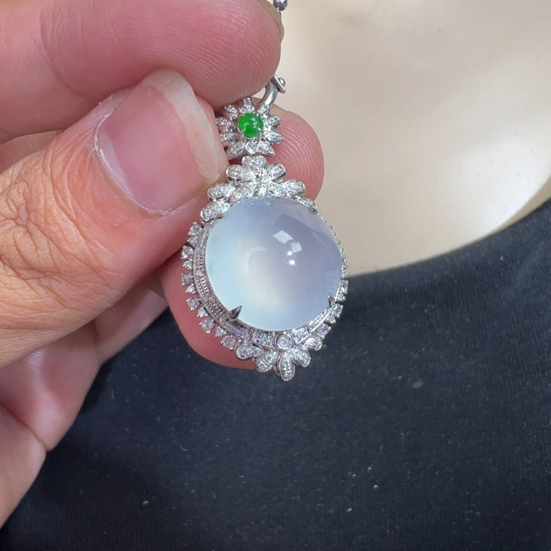 翡翠18K金镶嵌吊坠(不含链)