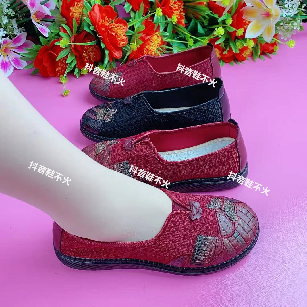 春夏妈妈鞋舒适老北京布鞋女防滑软底老太太鞋2025新款老人奶奶鞋