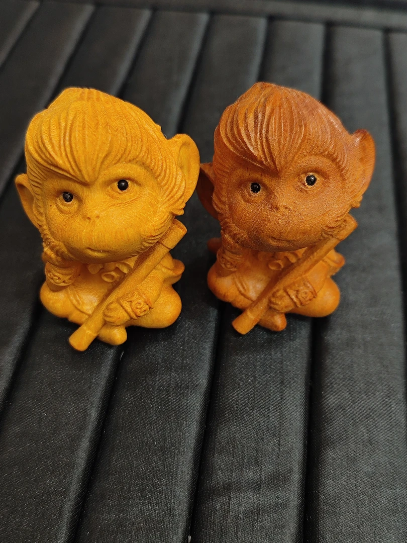 黄金檀孙悟空摆件（多样性一件发货）