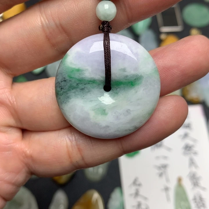 翡翠未镶嵌颈饰天然A货翡翠