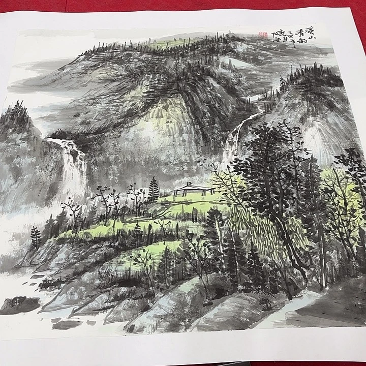 国画花鸟等多种鸟类的栖息