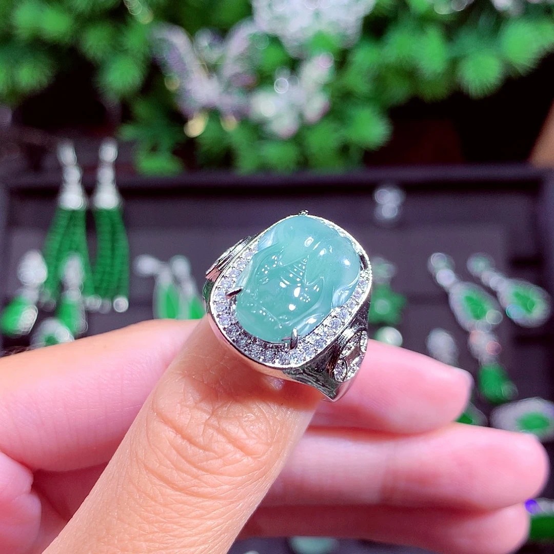 颈饰未镶嵌翡翠天然