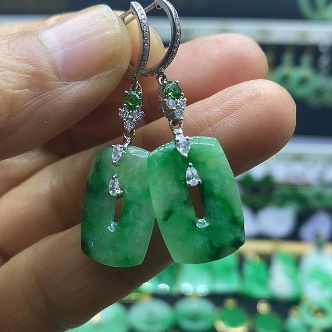 翡翠18K金镶嵌耳饰耳饰