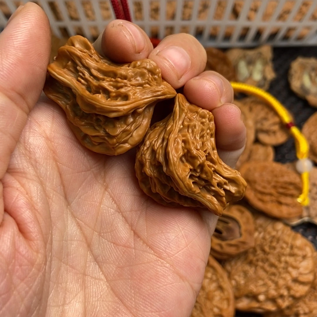 吊坠桃核小小小鸟