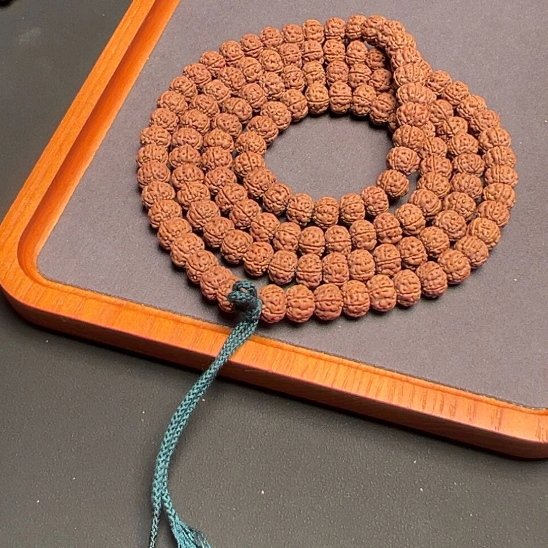 l***t吊坠金刚菩提老树