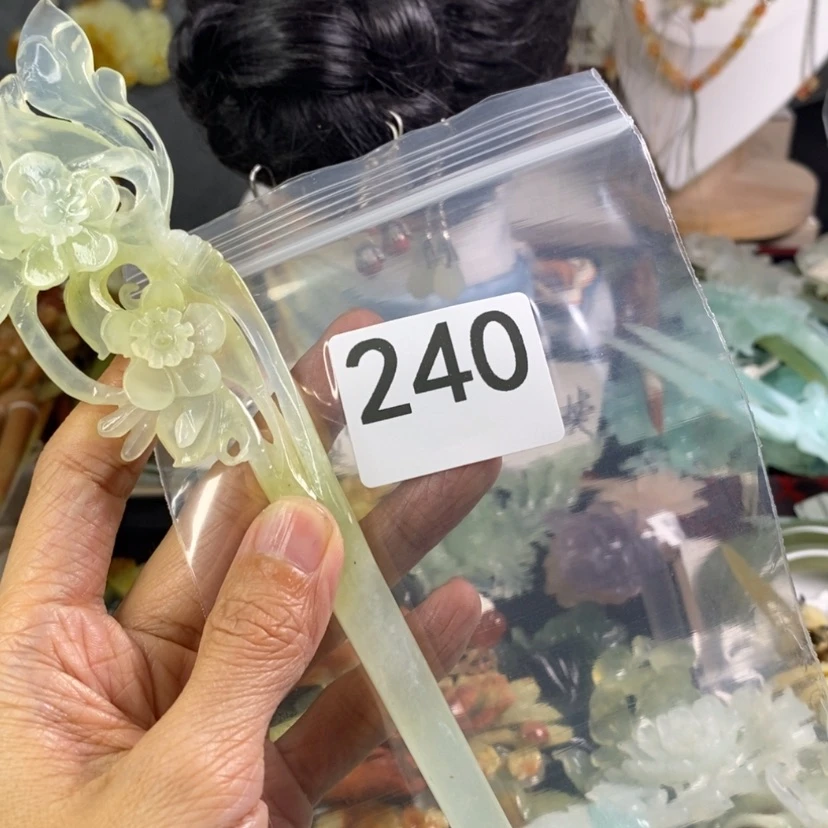 【闪购商品】岫玉发饰未镶嵌路***路