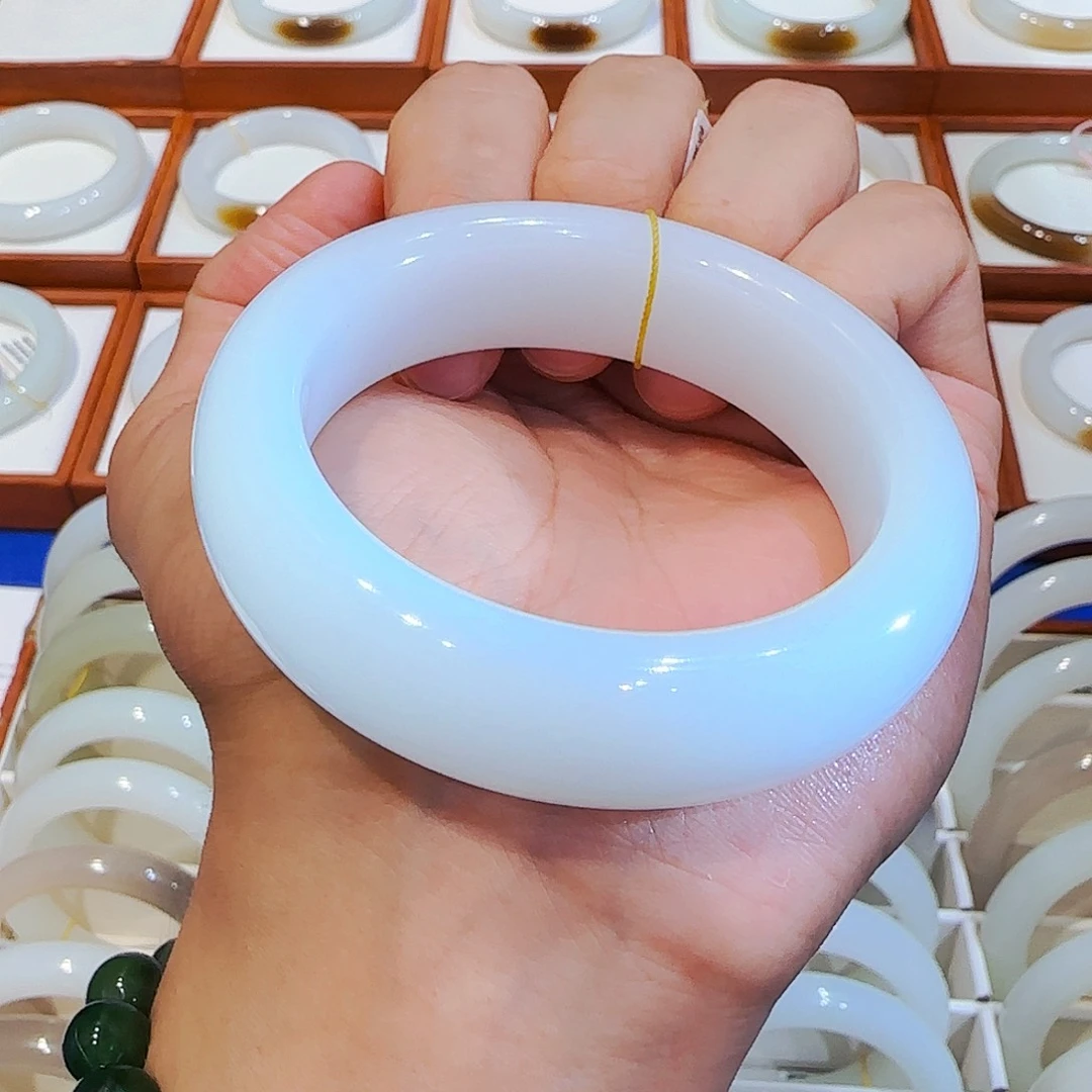 和田玉手镯未镶嵌新疆轮胎羊脂白玉55 56 57