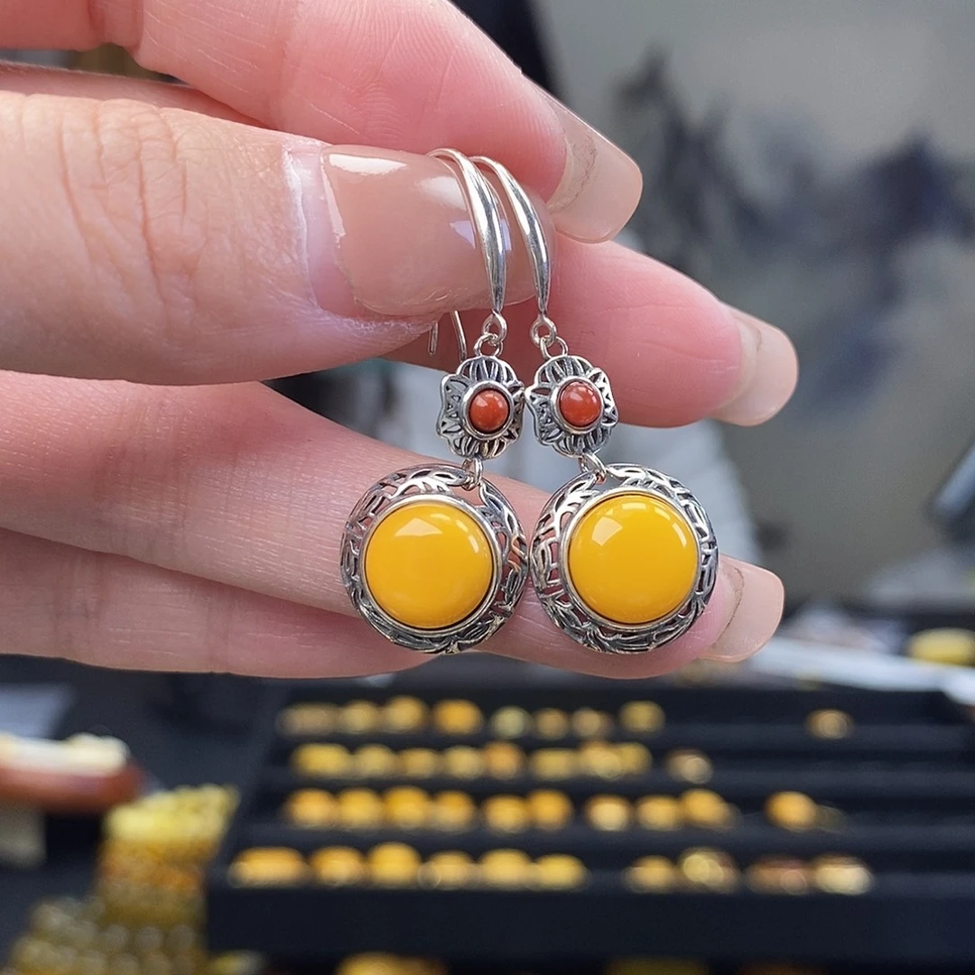 琥珀未镶嵌裸石成品