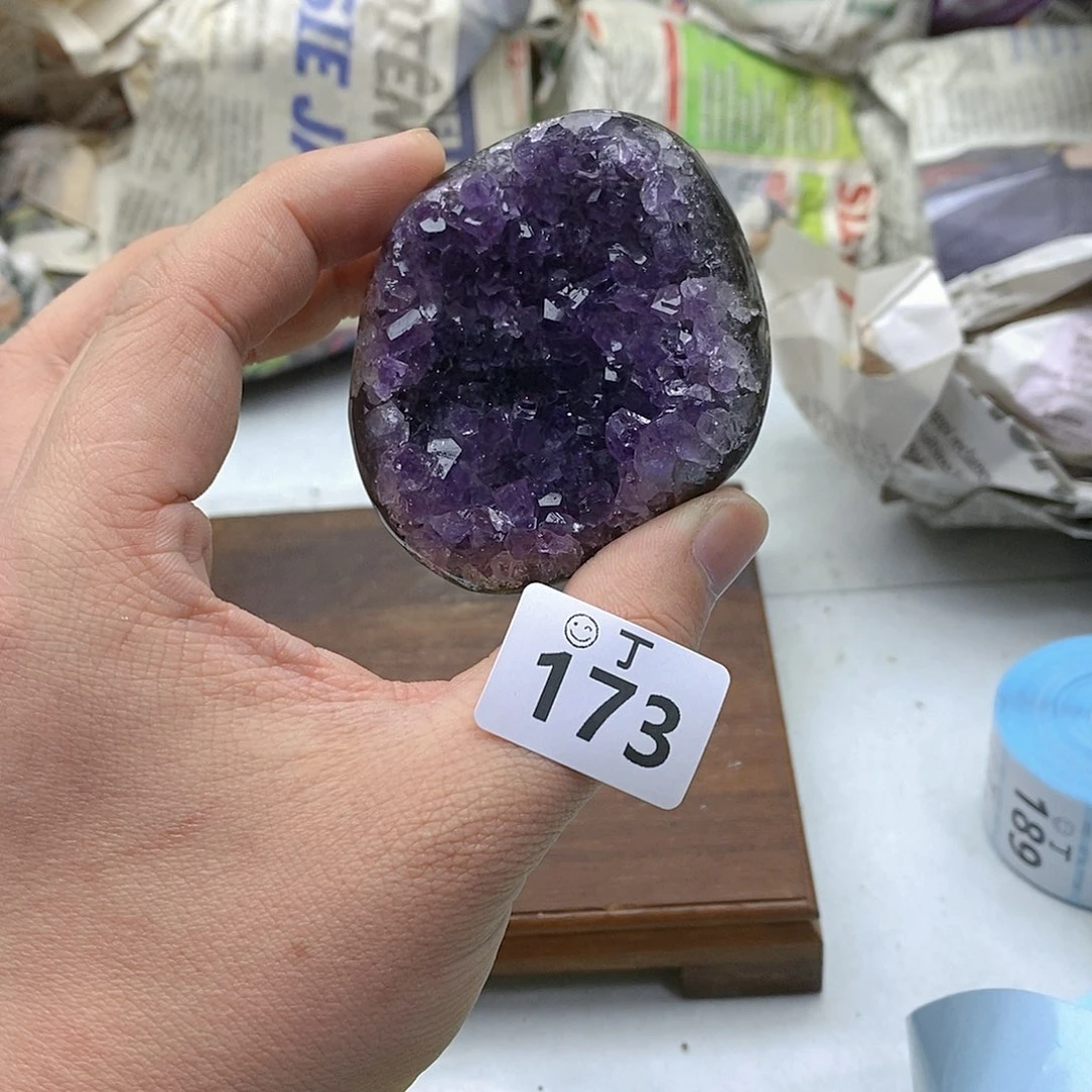 紫晶大型摆件（非配饰）未镶嵌
