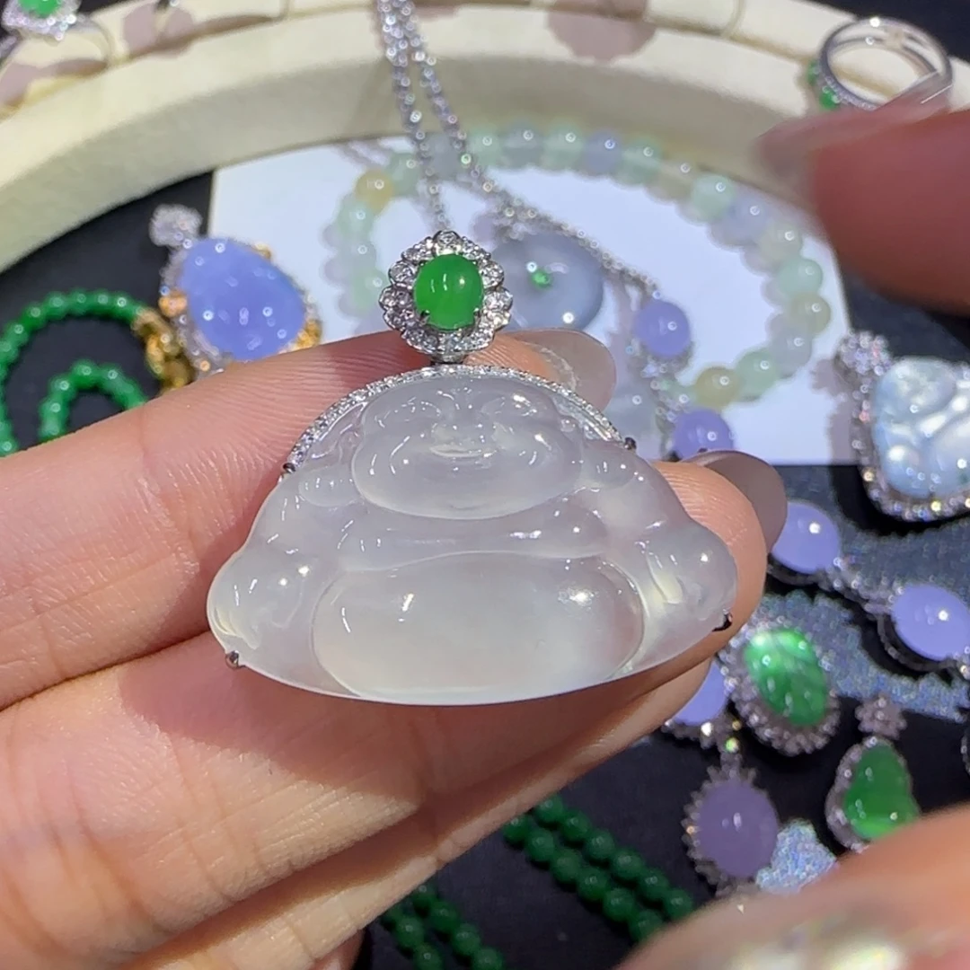 翡翠18K金镶嵌颈饰精品