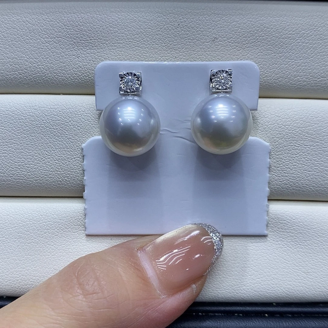 耳饰18K金镶嵌海水珍珠12到13点位澳白