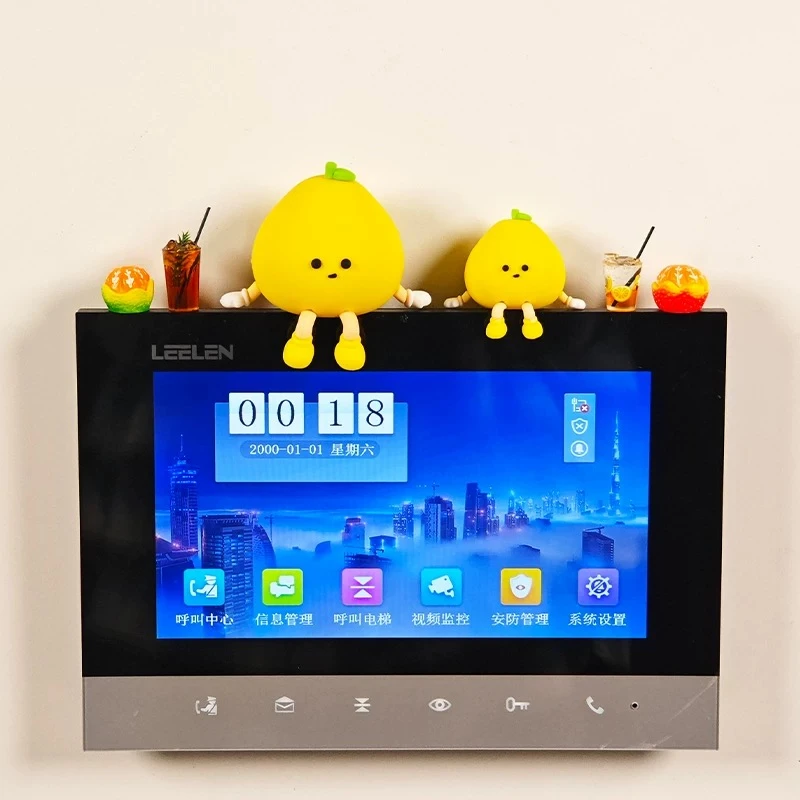 汽车中控台摆件2025新款车载柚子卡通创意车内可爱治愈有趣装饰品