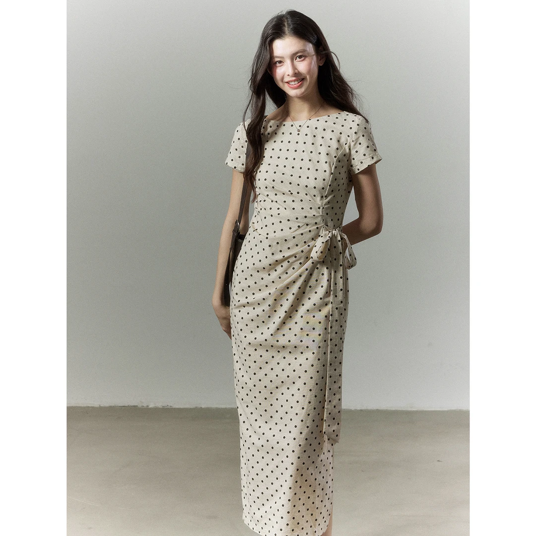 贰羊设计【揽星河】高级感通勤短袖侧绑带波点连衣裙