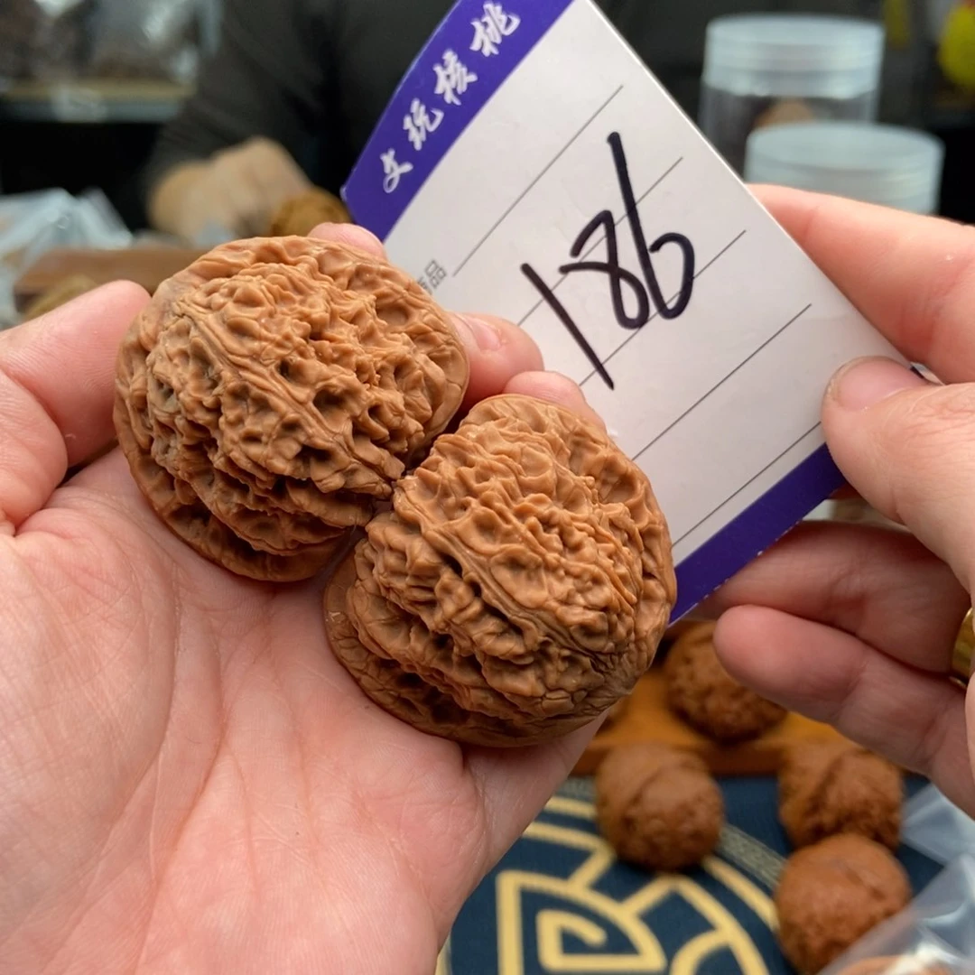 文玩核桃吊坠42南疆石