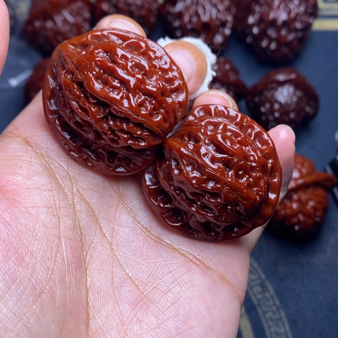 宁***伟吊坠文玩核桃狮子头37