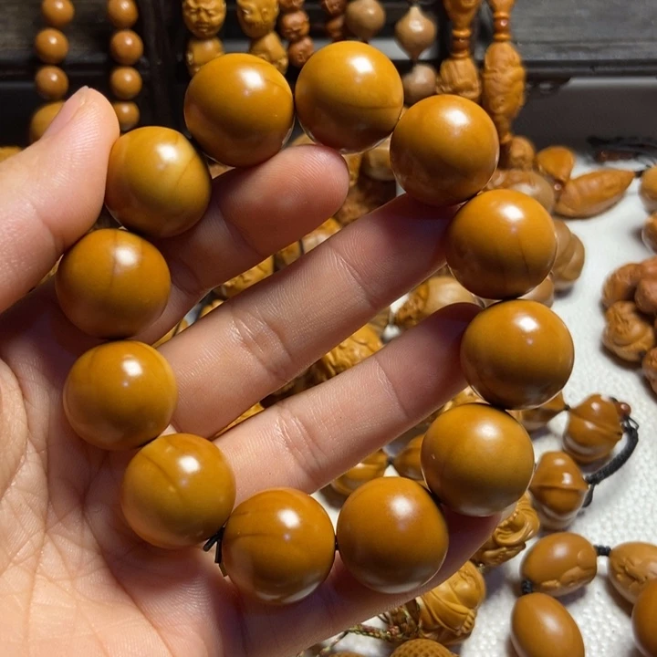 【闪购商品】橄榄核手串/手链正圆光珠1.9