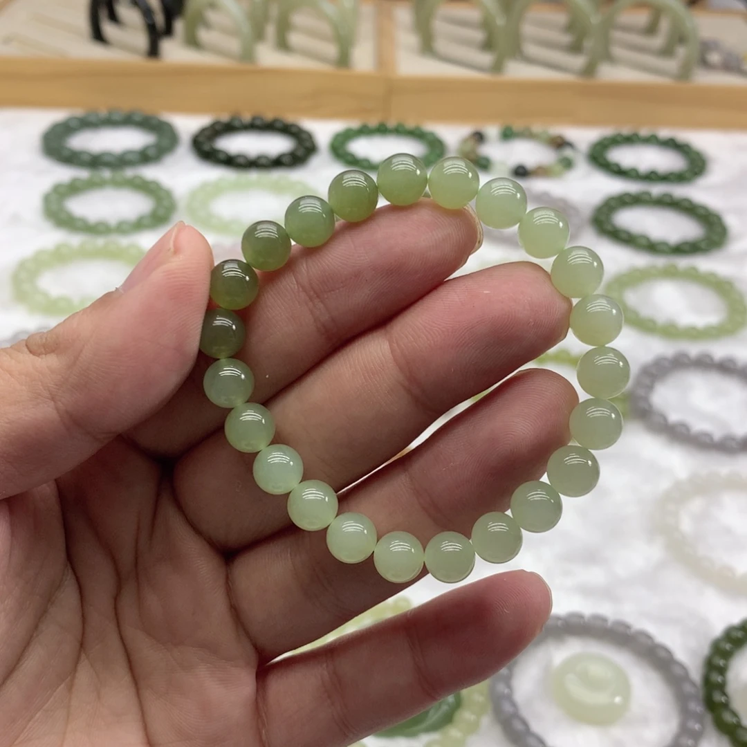 和田玉未镶嵌手串（渐变8）