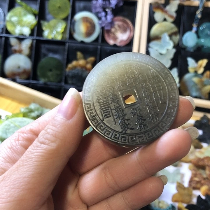 岫玉未镶嵌岫玉挂件