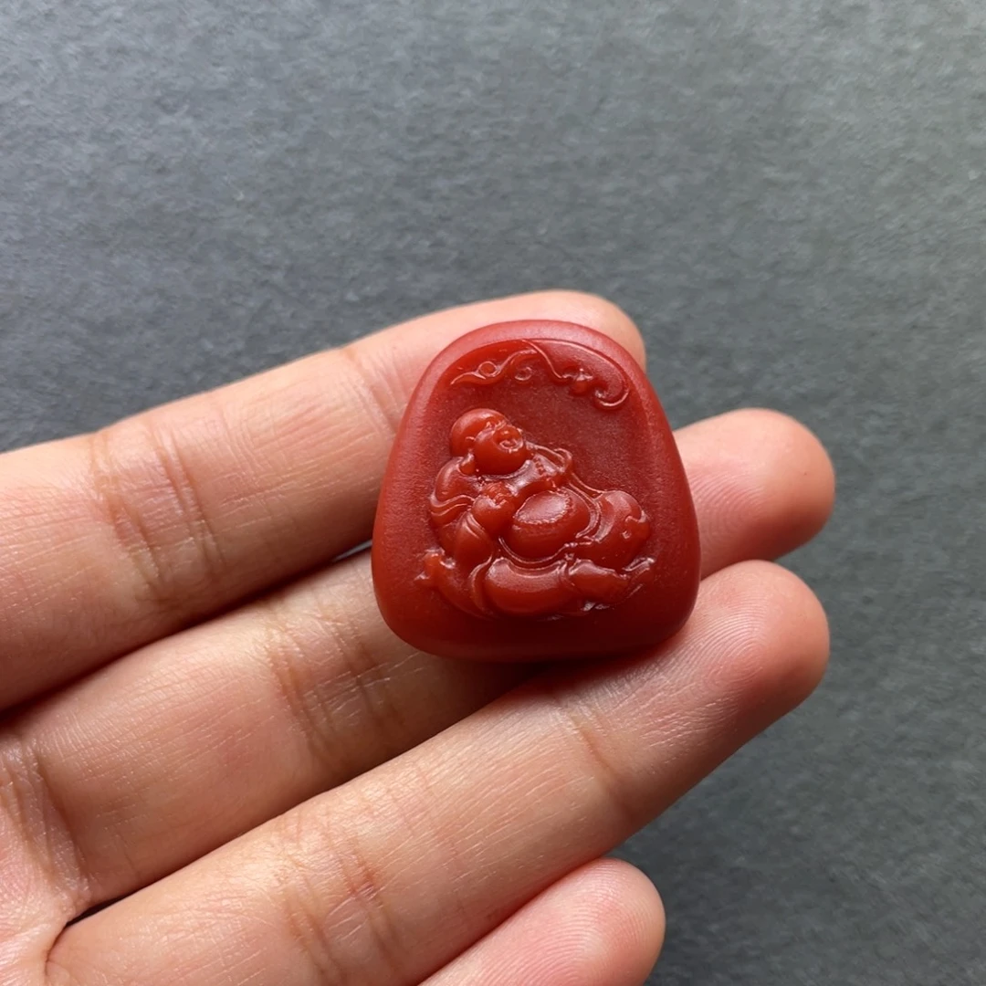 南红玛瑙配饰未镶嵌弥勒