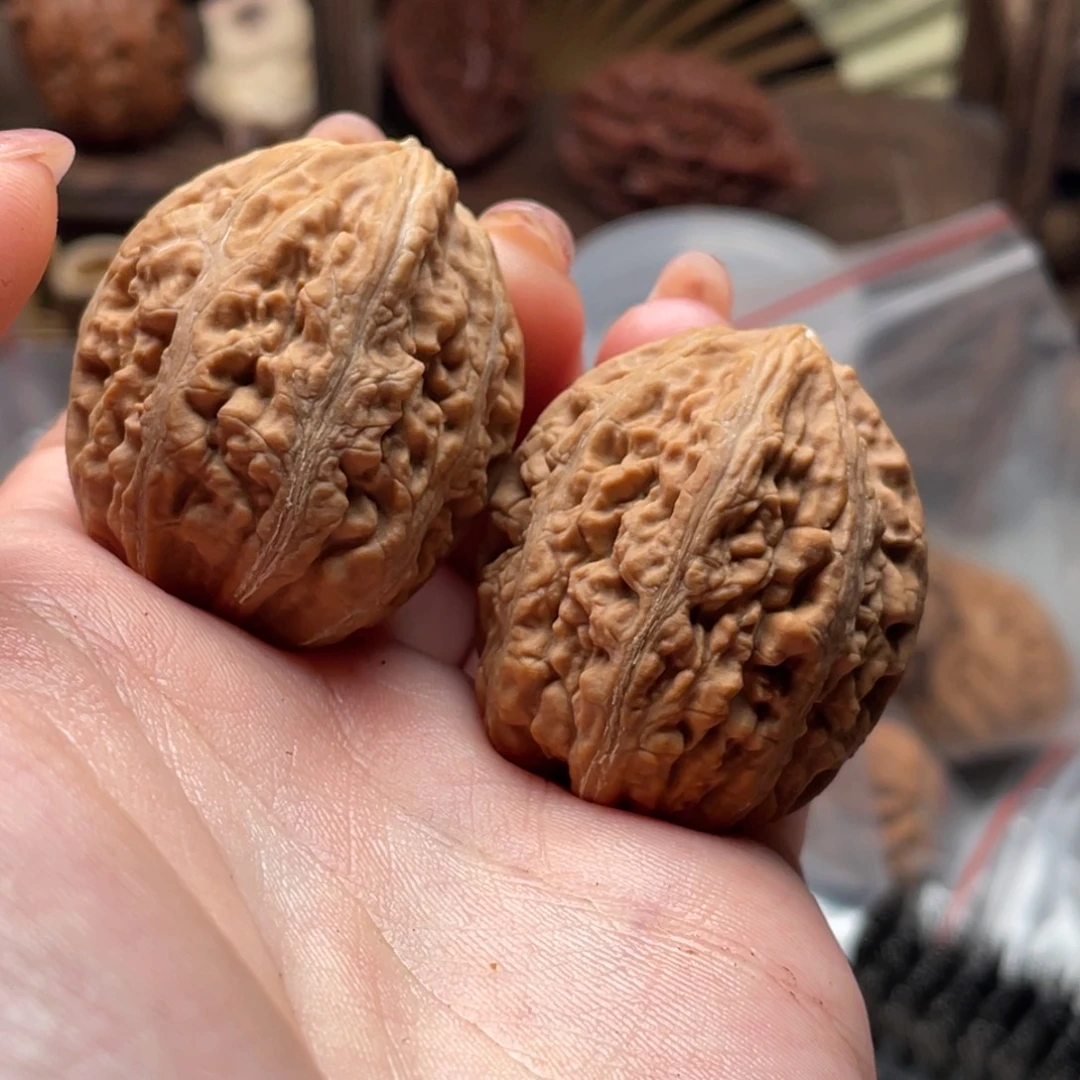 文玩核桃把件楸刀鱼82