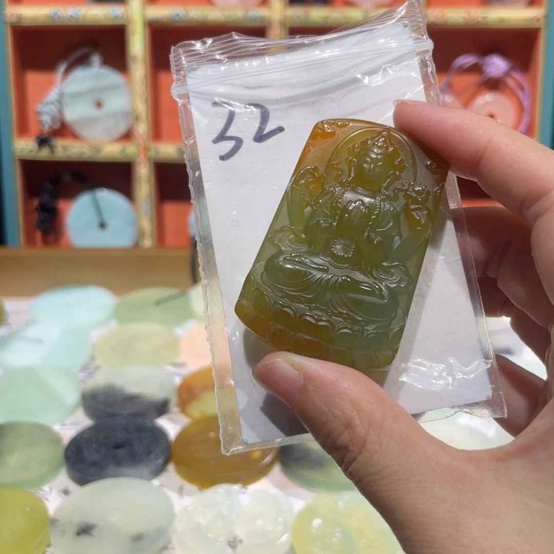岫玉未镶嵌颈饰颈饰