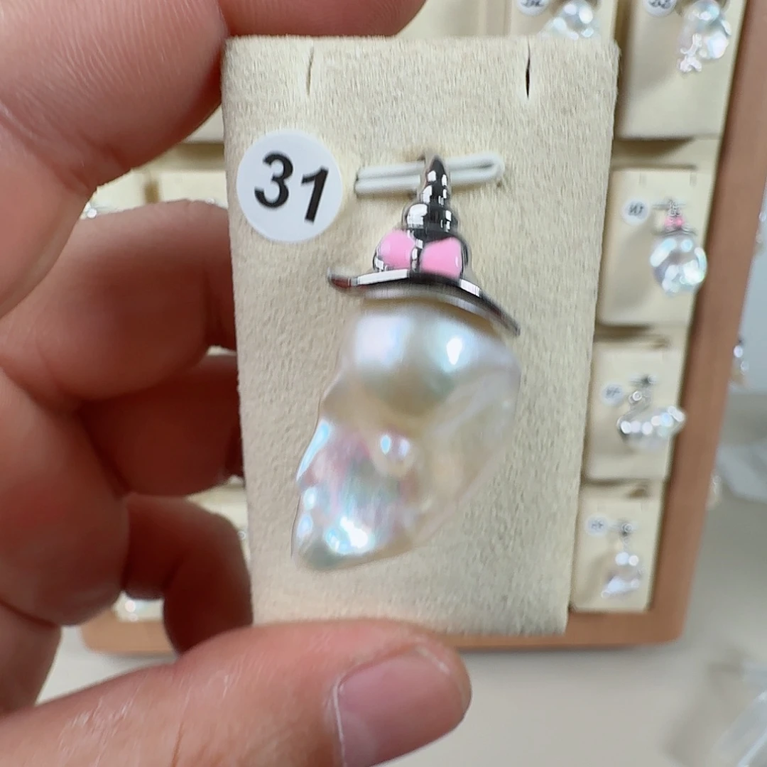 淡水珍珠颈饰合金