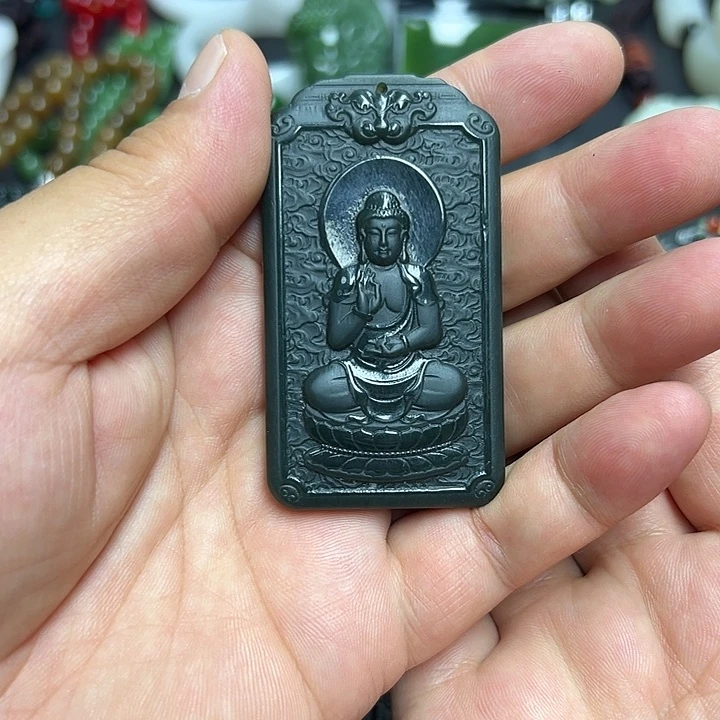 一***缘和田玉（青玉）未镶嵌颈饰