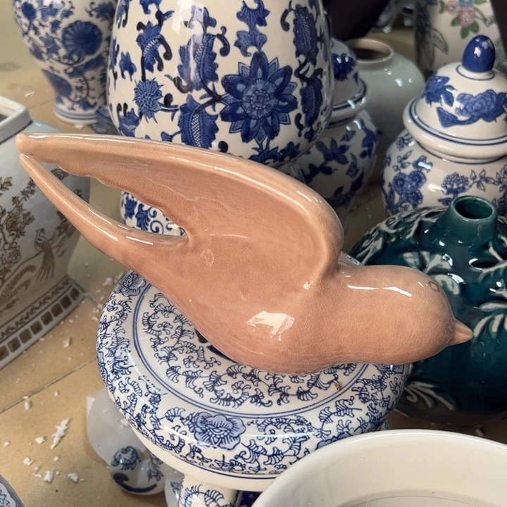 瓷片微瑕陶瓷。。。。。。。。。。。。。。