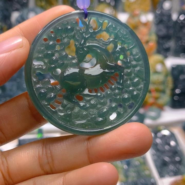 翡翠未镶嵌吊坠(不含链)