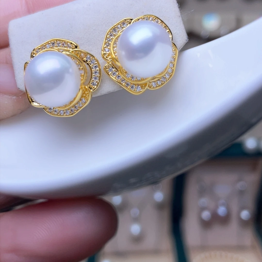 淡水珍珠耳环未镶嵌