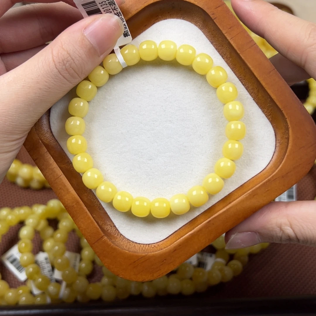 蜜蜡未镶嵌珠宝奇石8.2